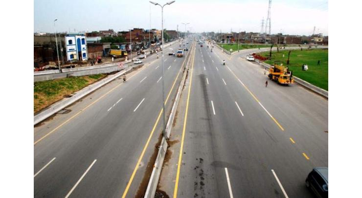 28-km Expressway sans landscaping plan contradicts "Islamabad - The Beautiful" slogan
