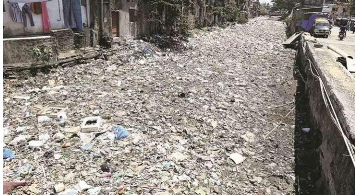 Residents demand desilting of Capital's nullahs
