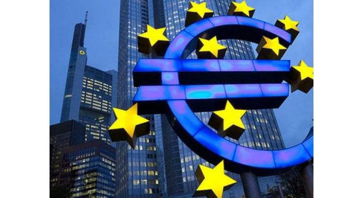 Eurozone banks expect slower borrowing in first quarter
