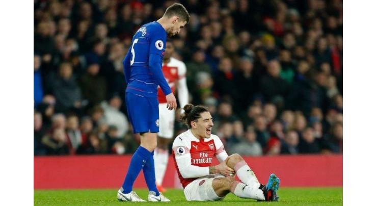 Arsenal defender Bellerin out for up to 9 months with knee injury
