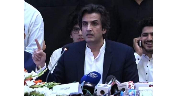 Special emphasis to be laid on agriculture sector in five-year plan: Makhdum Khusro
