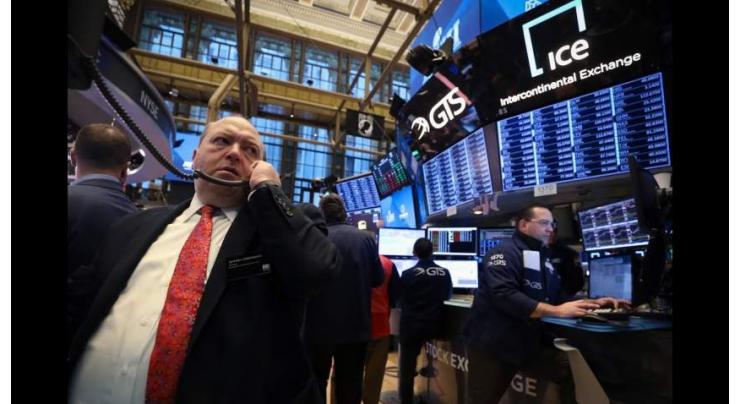 US stocks winning streak ends amid angst over trade
