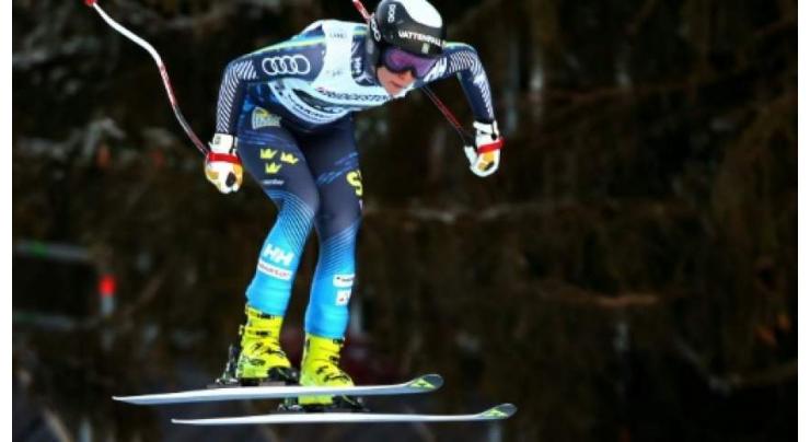 Swedish ski racers help save life of German official
