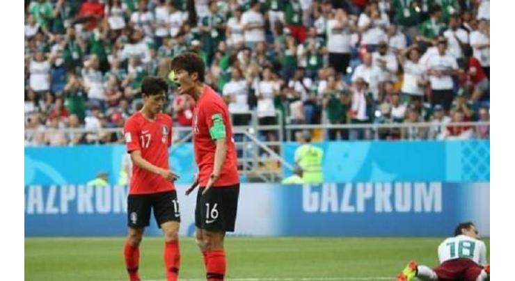 Ki Sung-yueng ends nat'l football team career with bittersweet memories
