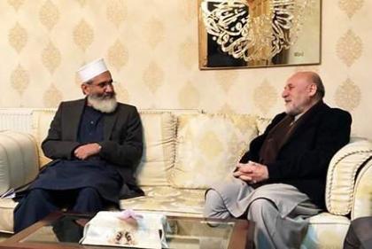 المندوب الأفغاني الخاص يلتقي زعيم الجماعة الإسلامية