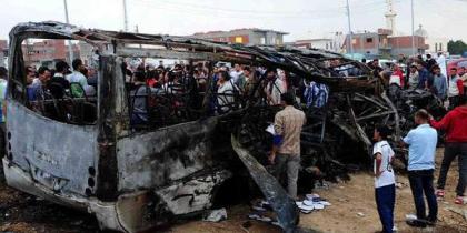 حادث سير في مصر يسفر عن مقتل خمسة أشخاص