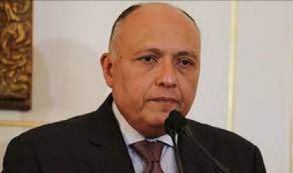وزير الخارجية المصري: سنعمل على إنجاح القمة الاقتصادية ببيروت