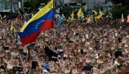 فنزويلا بين البلدان التي تحاول الولايات المتحدة التدخل في عملية تغيير السلطة – كوساتشيوف