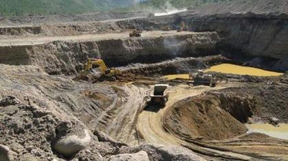 أوزبكستان ترغب بجذب شركات كندية إلى مجال تعدين الذهب في البلاد