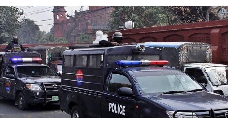 Torture on minor boy: Lahore police arrest two swindlers