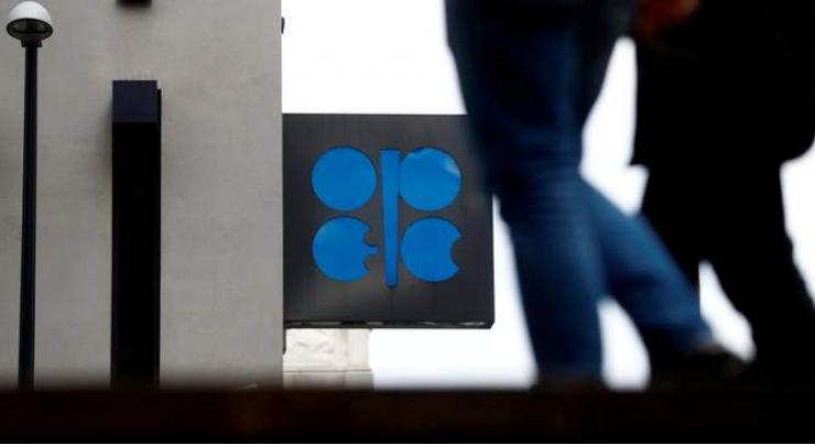 Short-Term Forecast Sees Rising US Oil Output Offsetting OPEC Cutbacks - Energy Dept.