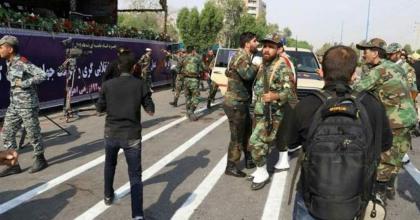 مقتل شخص وإصابة 5 آخرين في هجوم تبناه "جيش العدل" على قاعدة للباسيج جنوب شرق إيران