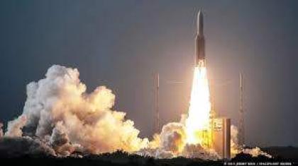 السعودية تستعد لإطلاق قمر الاتصالات الأول من قاعدة كورو بغويانا الفرنسية
