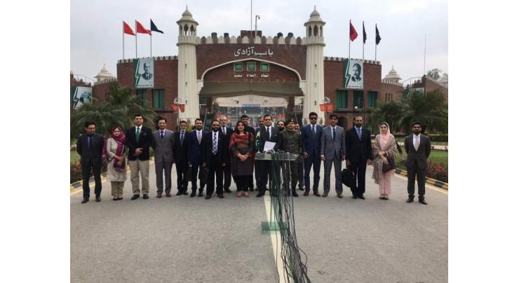 Pakistani delegation reaches India for Kartarpur meeting