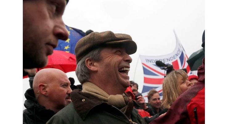Over 100 Brexit Backers Set Off on Protest March From Sunderland to London on Saturday