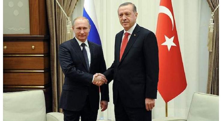 Putin Says Invited Erdogan to Attend Mosque Opening in Crimea