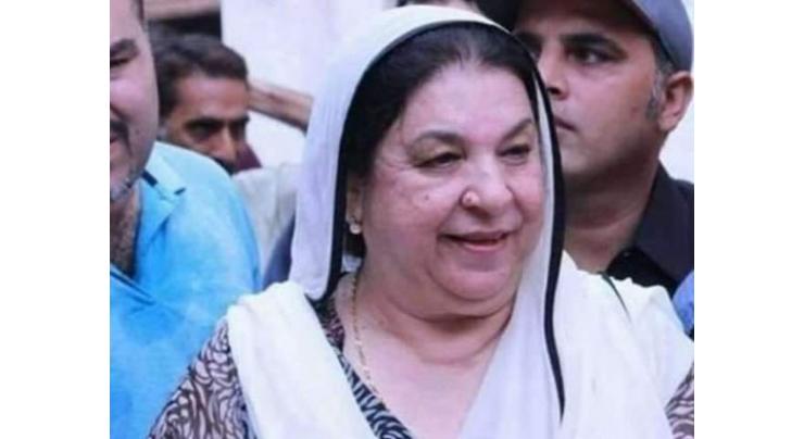 Health Minister Dr Yasmin Rashid says no to lady health workers demands
