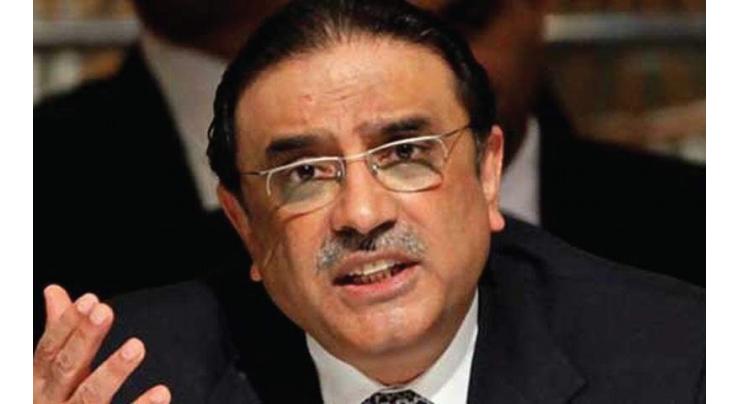 Asif Zardari congratulates nation on Thar Coal Project