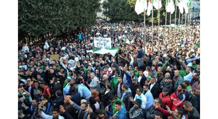 Two Parties of Algerian Ruling Coalition Voice Support for Anti-Government Protesters