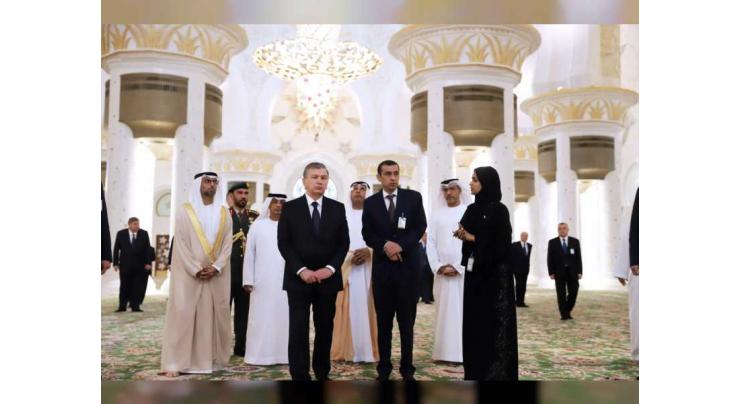 President of Uzbekistan visits Sheikh Zayed Grand Mosque