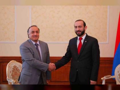 رئيس برلمان أرمينيا يستقبل سفير الدولة 