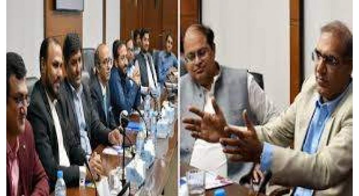 Commissioner Sukkur, Rafique Ahmed Buriro directs to ensure cleanliness
