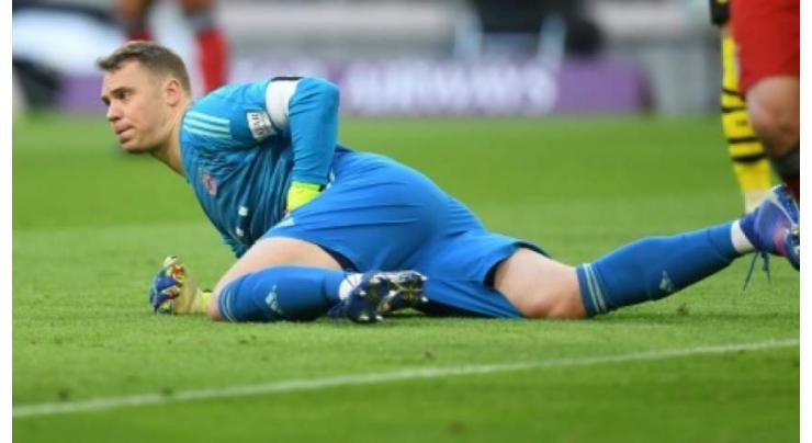 Injured Neuer dismisses retirement rumours, eyes return
