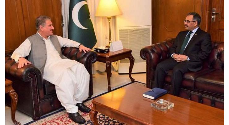 Newly appointed foreign secretary calls on foreign minister
