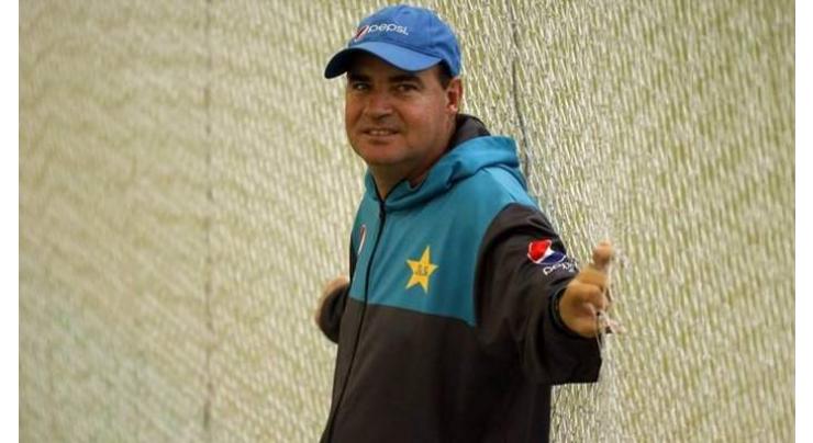 Mickey Arthur expresses wish for contract extension