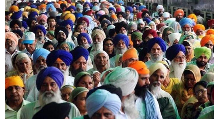 Sikh yatrees arrive in Lahore
