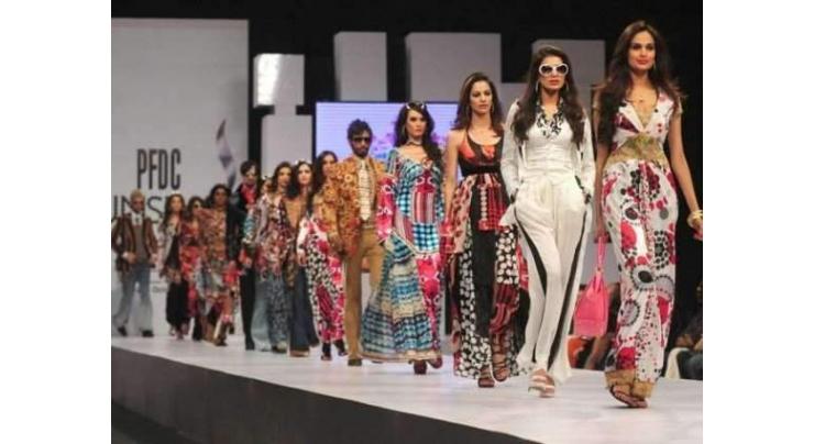 TDAP collaborates with PFDC for holding fashion show
