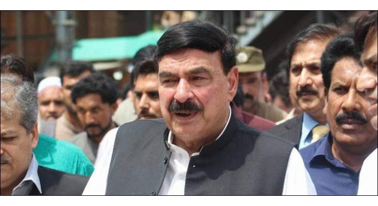 Sh Rasheed to request Asad Umar to remain in cabinet