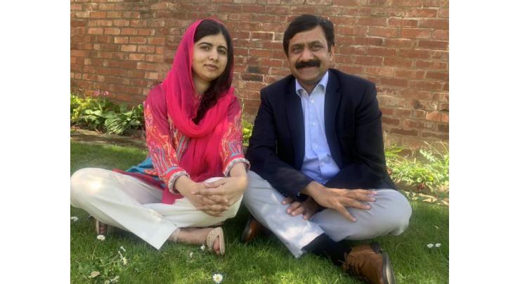 Malala Yousafzai wishes father on birthday