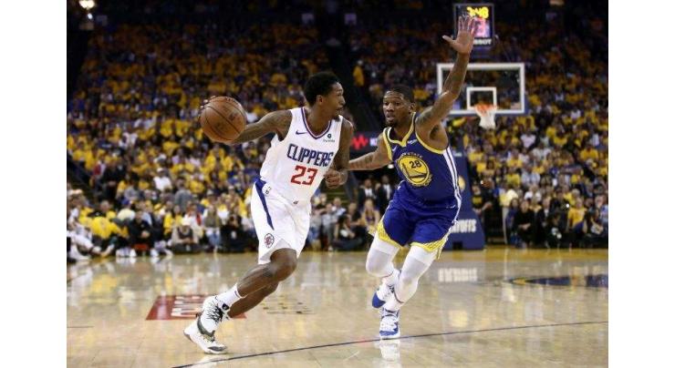 Williams, Clippers keep Warriors waiting with upset win
