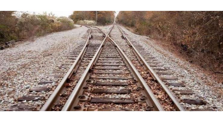 Bid to blow up railway track foiled