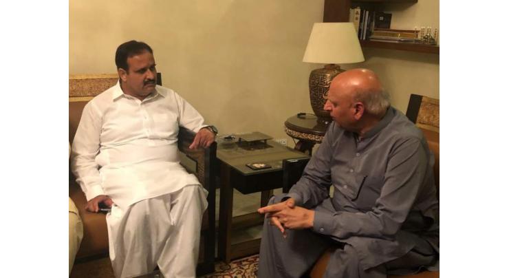Punjab Chief Minister Sardar Usman Buzdar and Governor Chaudhry Muhammad Sarwar express condolence with MPA over his father's death
