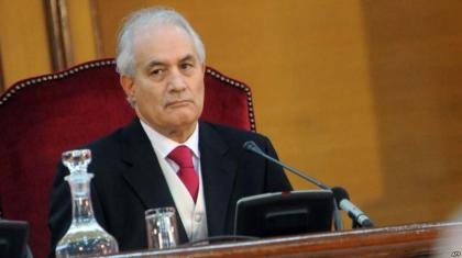 رئیس المجلس الدستوري الجزائري الطیب بلعیز یستقیل من منصبہ