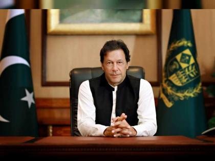 رئيس وزراء باكستان  يجري أول تعديل  وزاري في حكومته