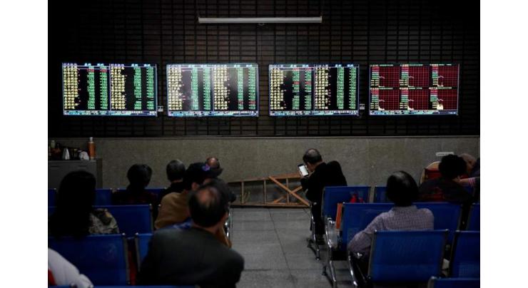 Tokyo stocks open sharply down after China unveils tariffs
