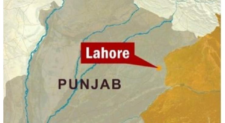 16 robbers including 7 women arrested in Lahore
