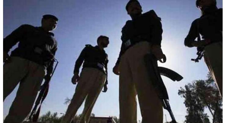 28 criminals nabbed with drugs, weapons in Multan
