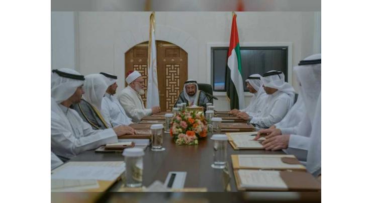Sharjah Ruler chairs Al Qasimia University&#039;s Board of Trustees