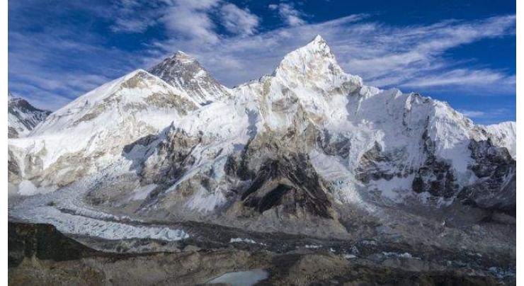 Three more deaths on overcrowded Everest
