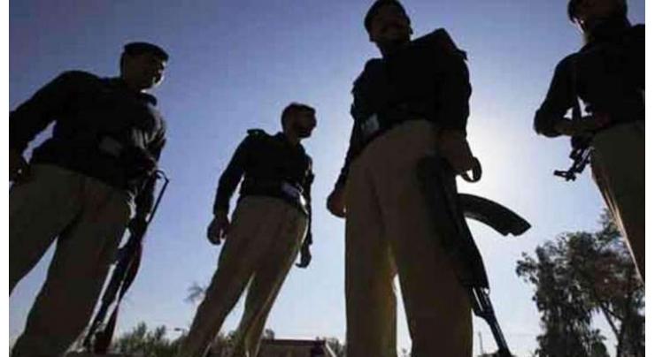 21 criminals arrested with drugs, weapons in Multan
