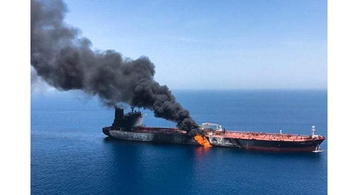 Oil recedes after spiking on tanker attacks
