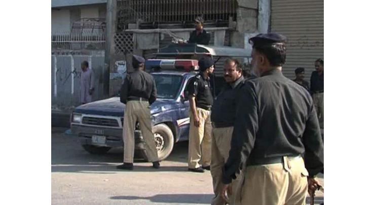 2 Plicemen shot dead In firing incident in Karachi