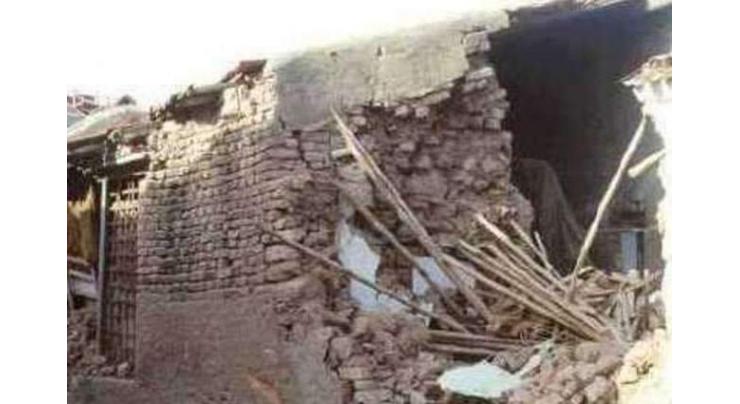 Two minors killed in wall collapse in Multan
