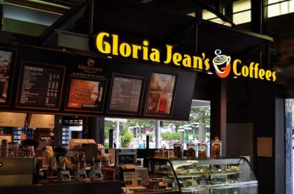 Gloria Jean’s roof collapses in DHA Lahore