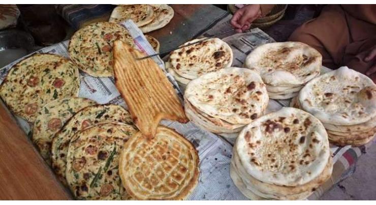22 nanbais arrested for selling under-weight roti
