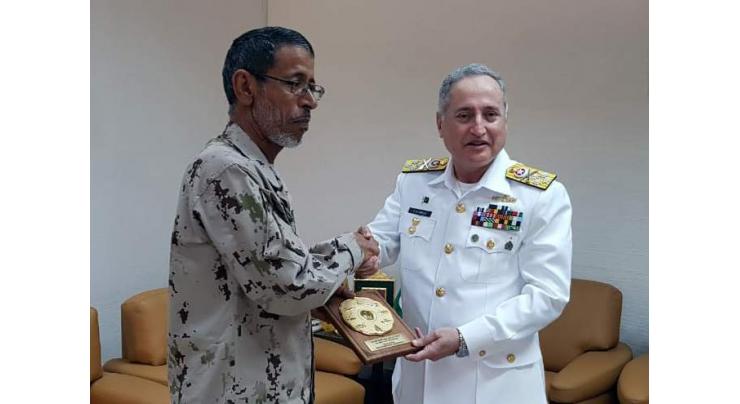 Chief Of The Naval Staff Admiral Zafar Mahmood Abbasi Meets Commander Uae Naval Forces, Chief Of Staff & Defence Undersecretary And Visits Uae’S Naval Facilities